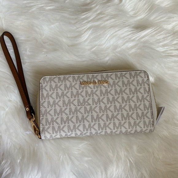 MK Bag and Wallet Set - Picture 9 of 11